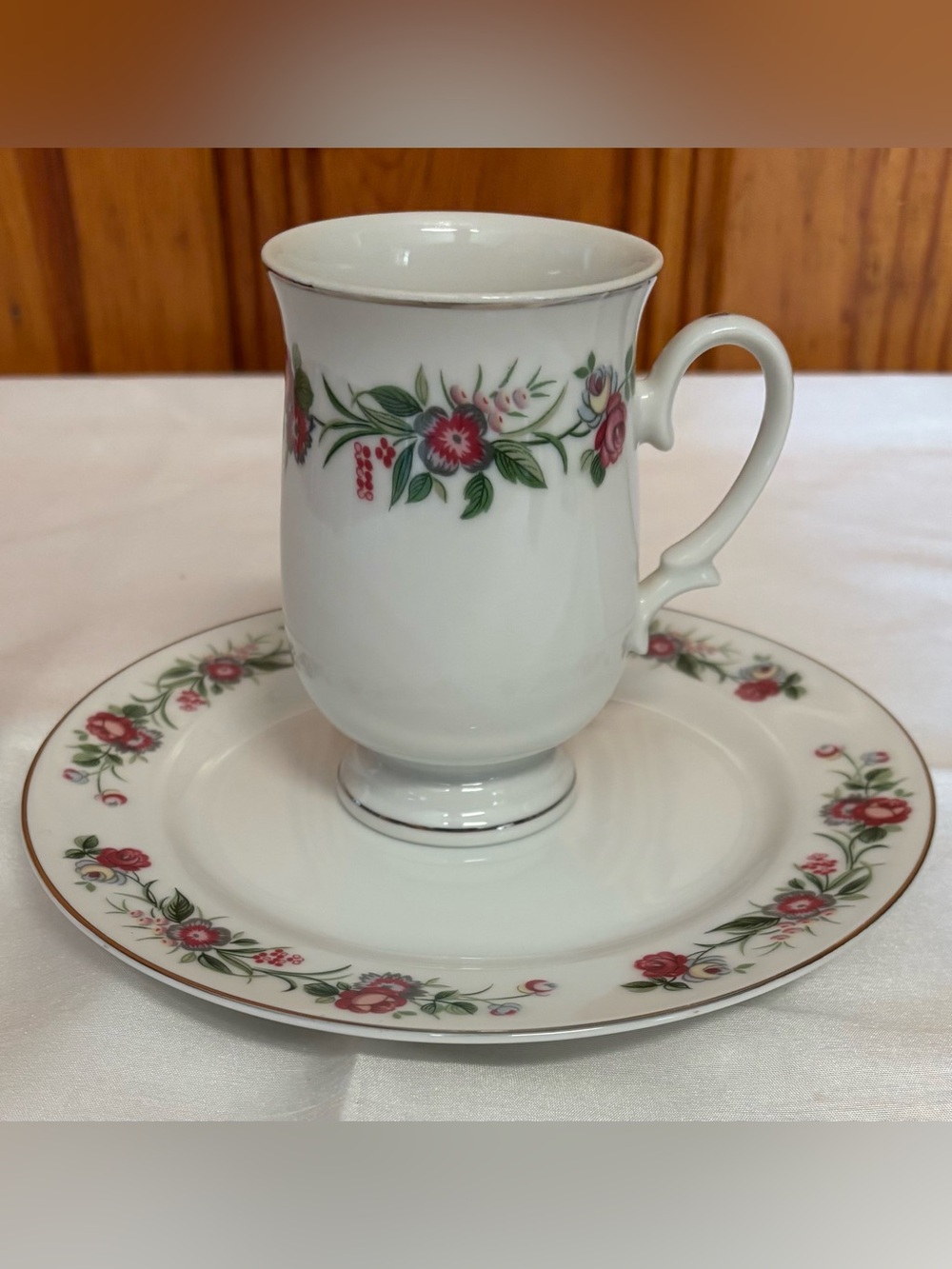 Vintage Sheffield Fine China Jubilee Pattern Plate and Cup Lot
